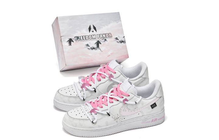 Nike Nike Air Force 1 Freedom Panda, Box, Enthusiastic Slip Resistant Slip Resistant Low top Skateboard Shoes Women's