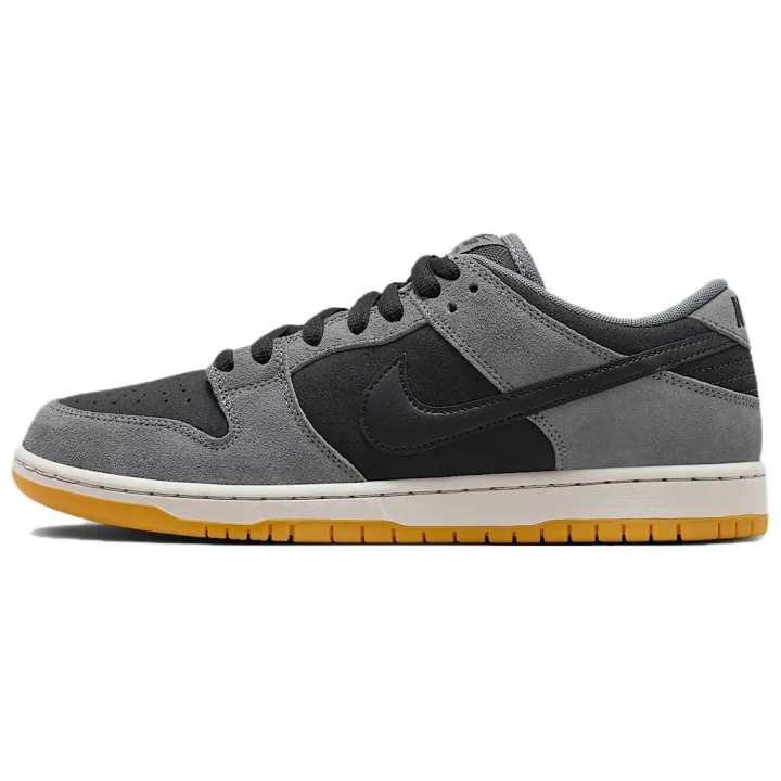 Nike Nike SB Dunk Low "Dark Smoke Grey"
