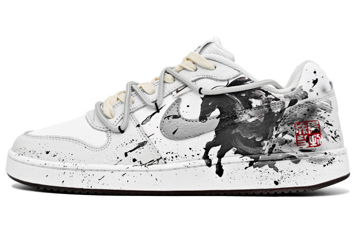Nike Nike EBERNON Low top Skateboard Shoes Unisex