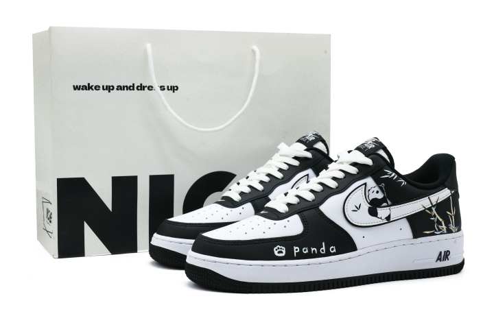 Nike Nike Air Force 1 Bear Has Confidence Low top Skateboard Shoes Unisex Black White
