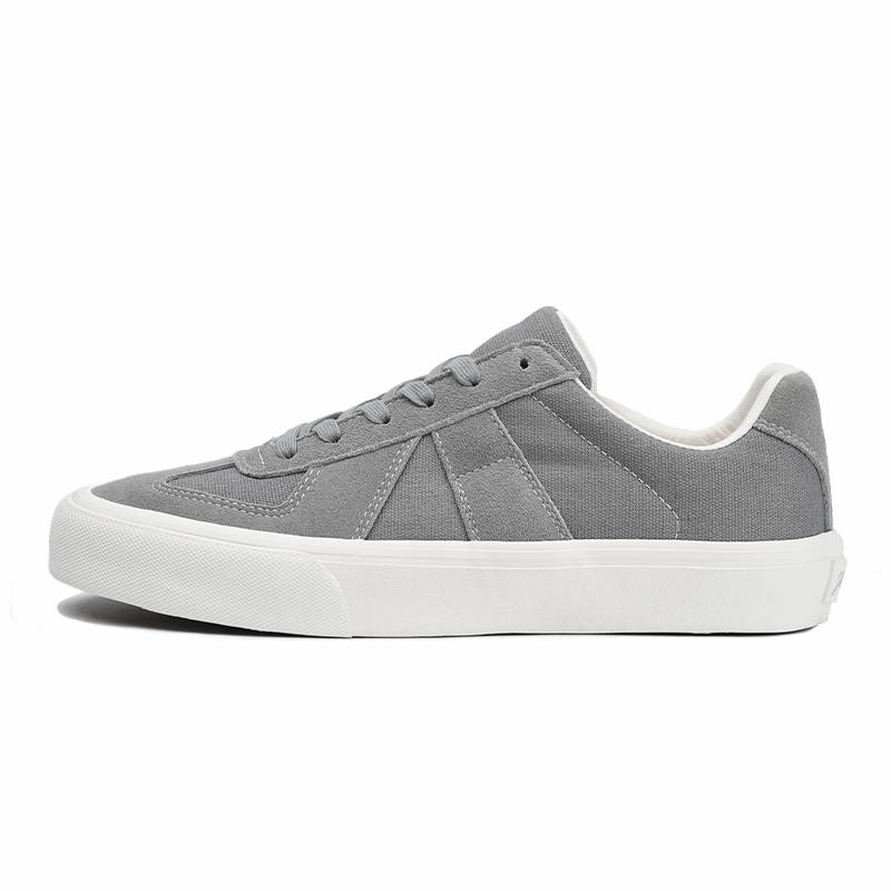 GOLUCK Coverage Slip Resistant Cushioning Abrasion Resistant Low top Skateboard Shoes Unisex Open Country Gray