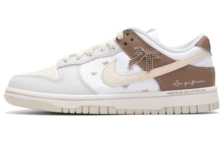 Nike Nike Dunk Abrasion Resistant Abrasion Resistant Low top Skateboard Shoes Unisex Beige Brown