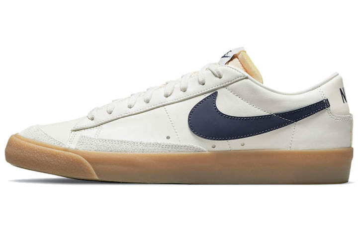 Nike Nike Blazer Low 77 Vintage Sail Navy Gum