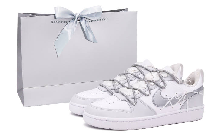 Nike Nike Court Borough Low Leather Low top Skateboard Shoes Women's White Silver
