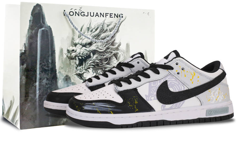 Nike Nike Dunk Slip Resistant Lightweight Non slip Lightweight Low top Skateboard Shoes Men's Black White Gray