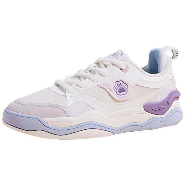 QIAODAN Cute Pet Design 1.0 Comfortable Thermal Low top Skateboard Shoes Women's Ivory
