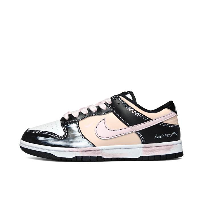 Nike Nike Dunk Abrasion Resistant Abrasion Resistant Low top Skateboard Shoes Unisex Black Pink