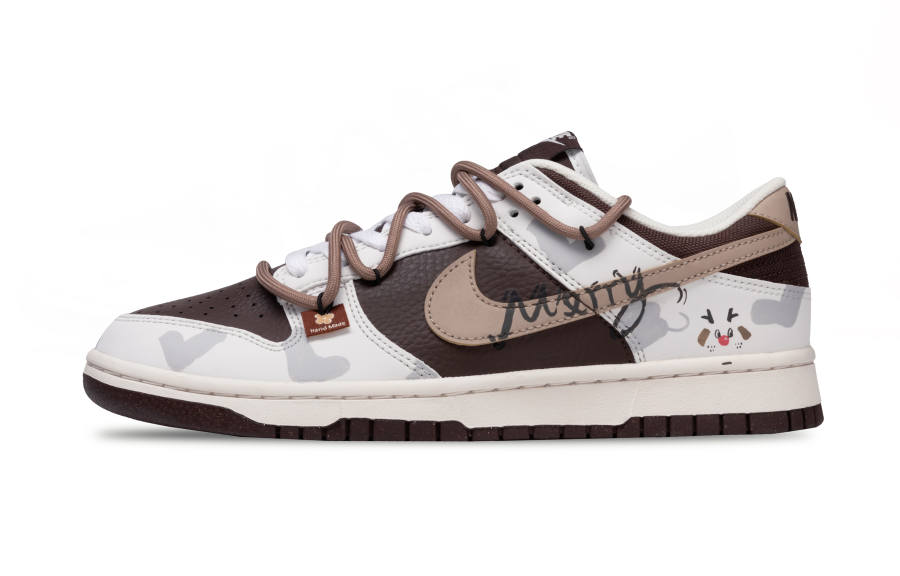 Nike Nike Dunk Deer Language Abrasion Resistant Low top Skateboard Shoes Unisex Coffee