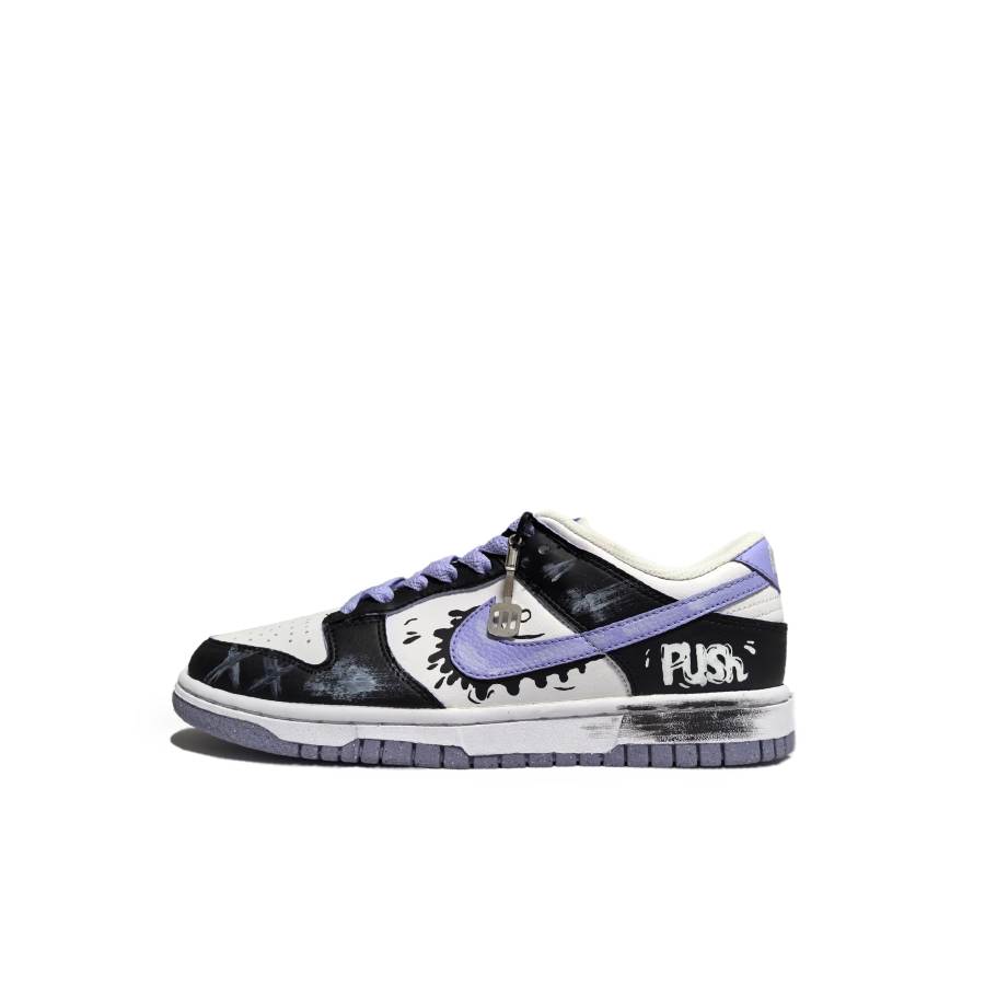 Nike Nike Dunk Magic Sweetheart Abrasion Resistant Abrasion Resistant Low top Skateboard Shoes Women's Black Purple