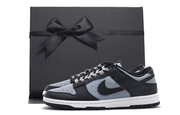 Nike Nike Dunk Low top Skateboard Shoes Unisex Silver