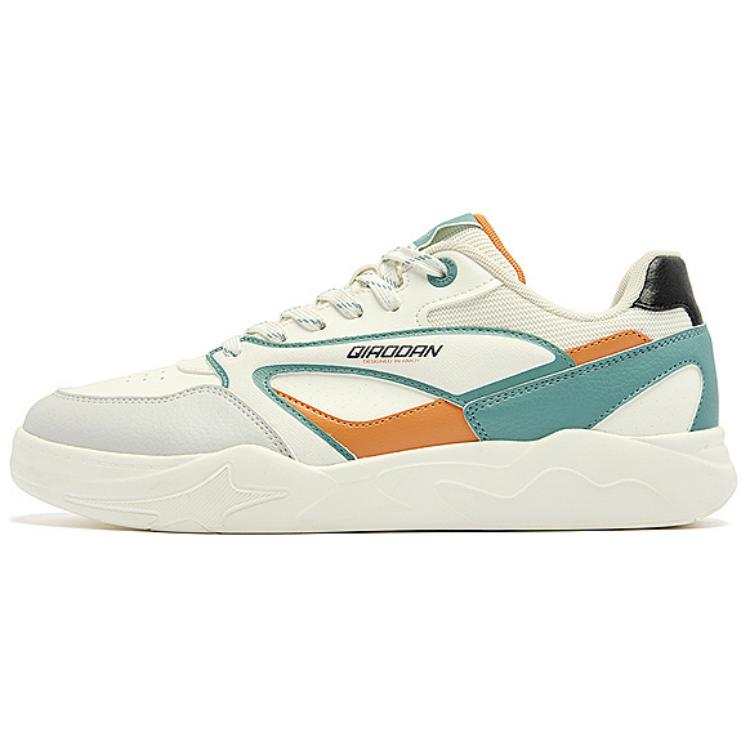 QIAODAN Slip Resistant Abrasion Resistant Low top Skateboard Shoes Men's White Green
