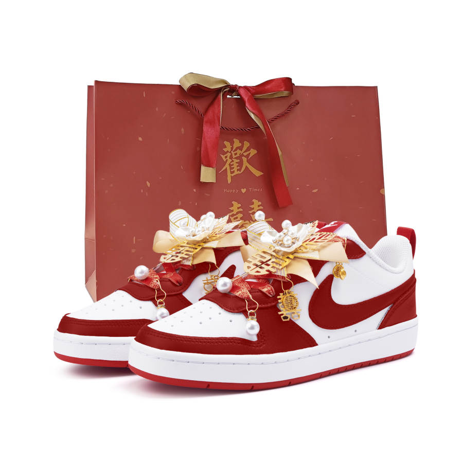 Nike Nike Court Borough Cushioning, Wear Resistant Low top Skateboard Shoes Women's Red