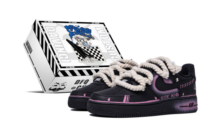 Nike Nike Air Force Low top Skateboard Shoes Men's Pink Black