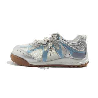 MEAKKEA Microfiber Leather Coverage Lightweight Coverage Low top Skateboard Shoes Women's