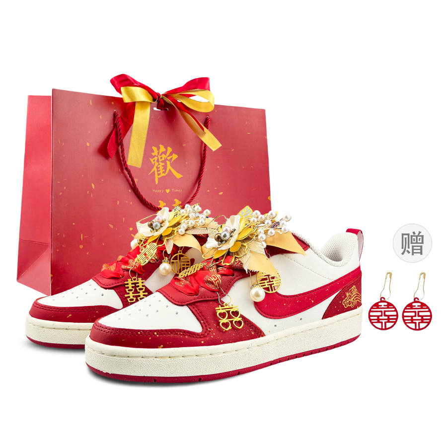 Nike Nike Court Borough Abrasion Resistant Low top Skateboard Shoes Women's Carmine