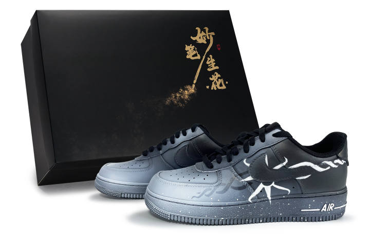 Nike Nike Air Force 1 Wondrous Brush Blossoms, Dark Night Starlight Low top Skateboard Shoes Unisex Black White