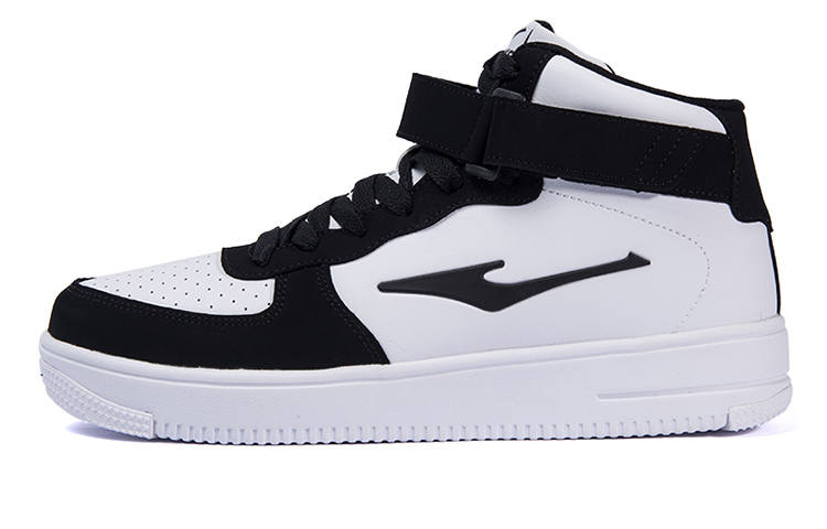 Erke Synthetic Leather Thermal, Slip Resistant, And Abrasion Resistant Coverage Mid top Skateboard Shoes Men's