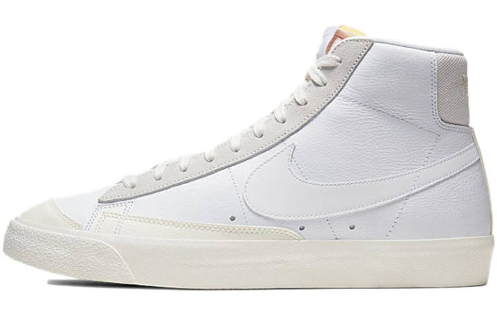 Nike Nike Blazer Mid 77 Vintage Sail Platinum Tint