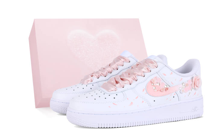 Nike Nike Air Force 1 Leather Abrasion Resistant Abrasion Resistant Low top Skateboard Shoes Unisex White