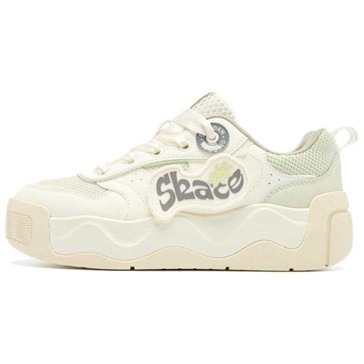 QIAODAN Abrasion Resistant Breathable Low top Skateboard Shoes Women's White Green