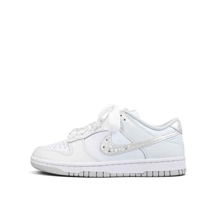 Nike Nike Dunk Slip Resistant Low top Skateboard Shoes Women's White Silver