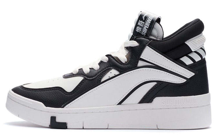 Li-Ning Li Ning Superwave Mid Coverage Thermal, Slip Resistant, Lightweight Mid top Skateboard Shoes Women's Snow Black