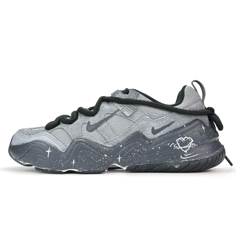 Nike Nike Tech Hera Moisturize Cow Split Leather Cushioning, Wear Resistant Low top Casual Shoes Unisex Gray Black