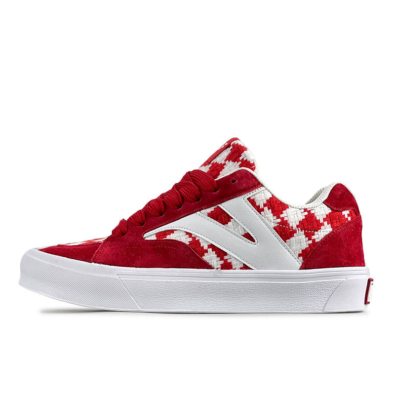 VFDF Lightweight And Breathable Low top Skateboard Shoes Unisex Red Checkerboard