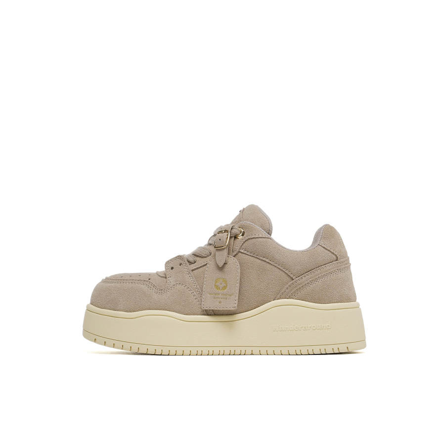 WANDER AROUND Slip Resistant, Abrasion Resistant, Breathable Low top Skateboard Shoes Unisex Butter Brown White