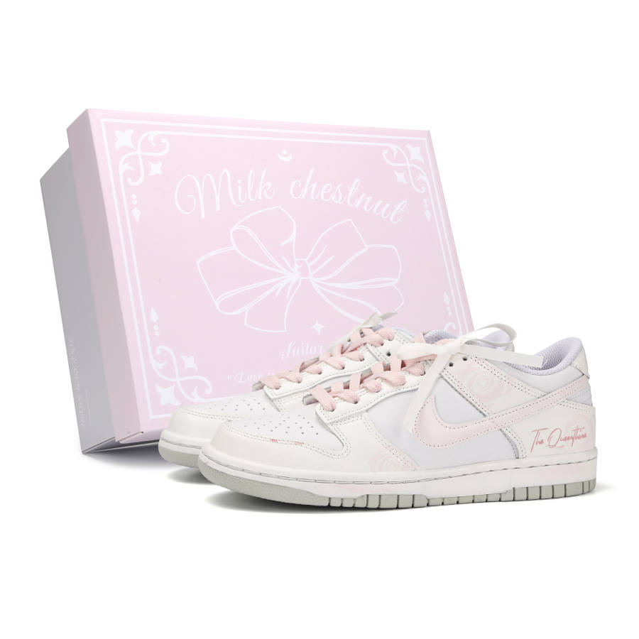 Nike Nike Dunk Letter Rose Abrasion Resistant Low top Skateboard Shoes Women's Pink