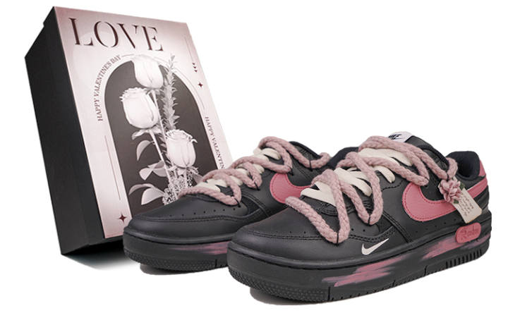 Nike Nike Gamma Force RISK Dark Night Rose Abrasion Resistant Breathable Low top Skateboard Shoes Women's Black Pink