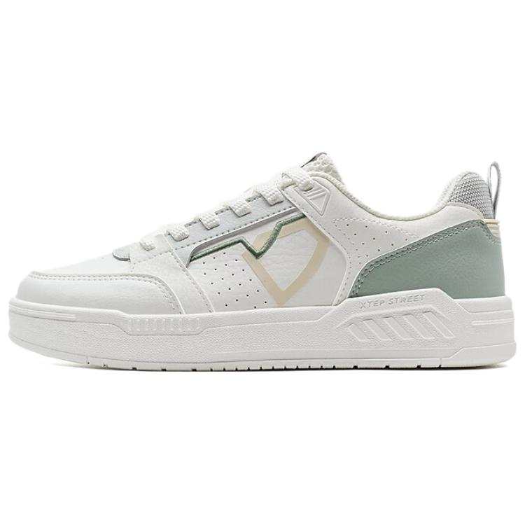 XTEP Innovation Slip Resistant, Abrasion Resistant, Lightweight Low top Skateboard Shoes Women's White Green