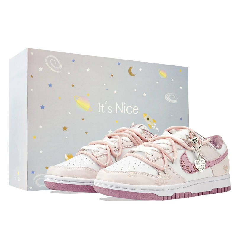 Nike Nike Dunk Whisper Rose Cushioning Abrasion Resistant Cushioning, Wear Resistant Low top Skateboard Shoes Women's Pink