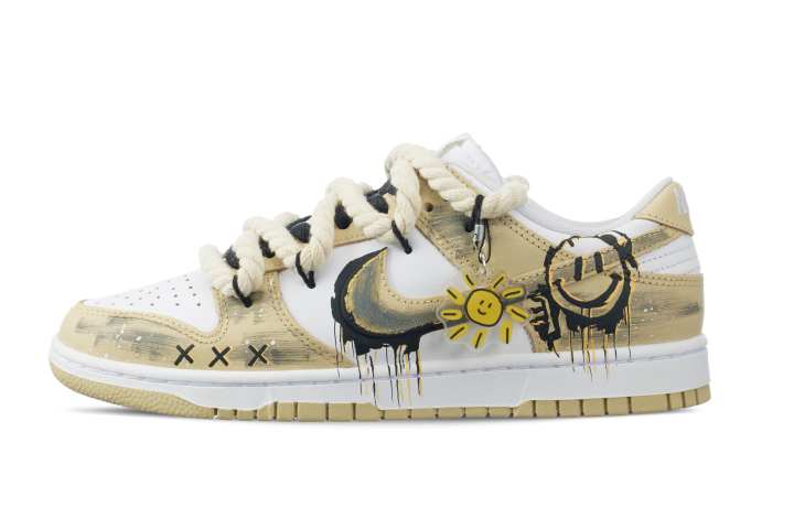 Nike Nike Smiley Face Graffiti Slip Resistant Abrasion Resistant Low top Skateboard Shoes Men's Yellow White