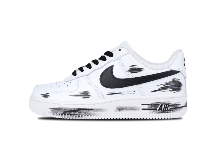 Nike Nike Air Force 1 Abrasion Resistant Slip Resistant Lightweight Low top Skateboard Shoes Men's White Black