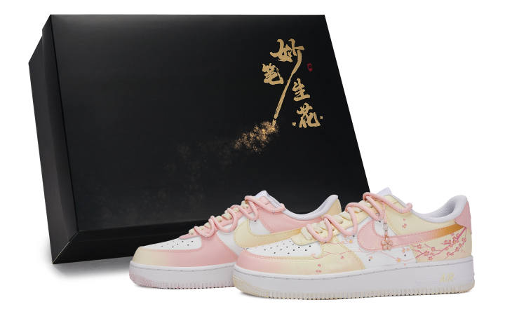 Nike Nike Air Force 1 Skateboard Shoes Unisex Low Top Pink/Yellow