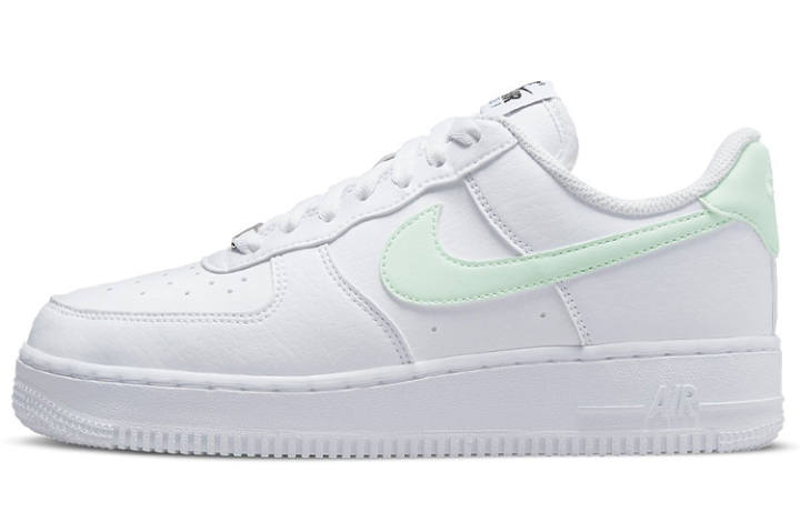 Nike Nike Air Force 1 '07 Next Nature 'White Barely Green' Women's
