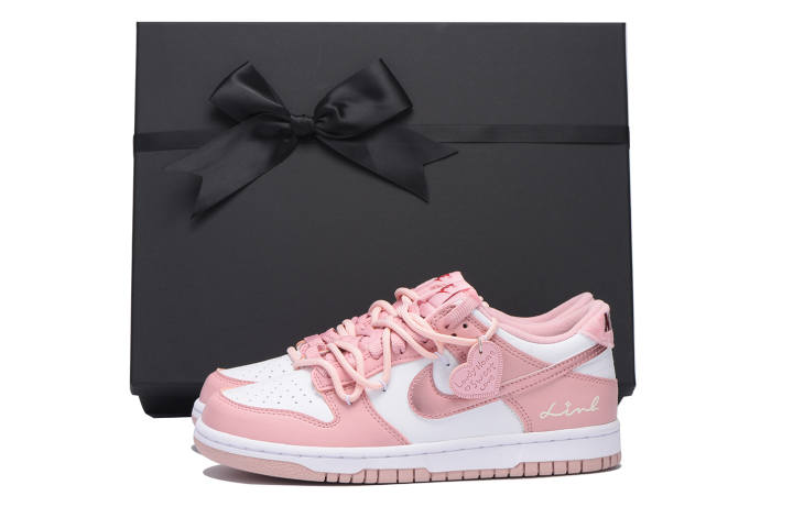 Nike Nike Dunk Chestnut Coverage Slip Resistant Low top Skateboard Shoes Women's Cherry Blossom Pink
