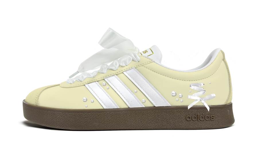 Adidas Neo Vl Court Classic Slip Resistant Abrasion Resistant Low top Skateboard Shoes Unisex Light Yellow