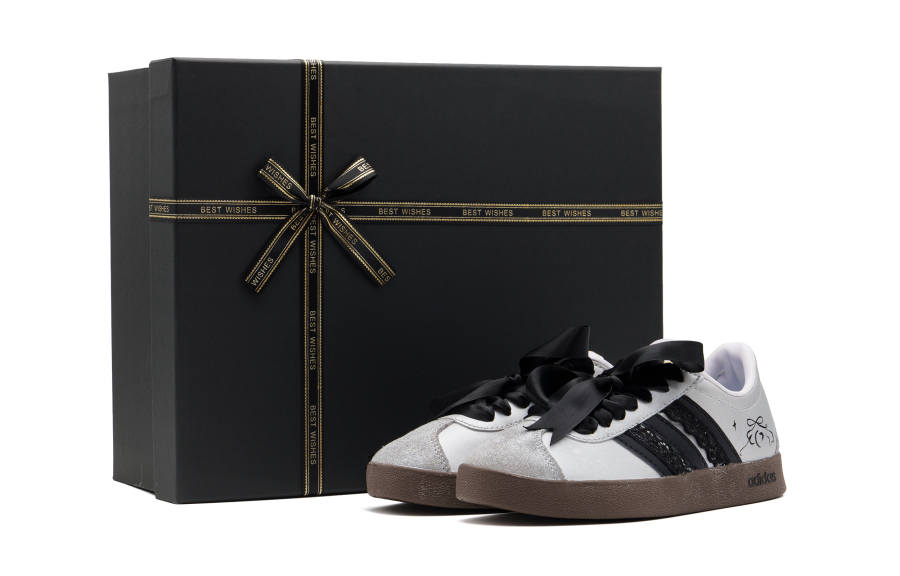 Adidas Adidas Vl Court Classic Abrasion Resistant Low top Skateboard Shoes Women's Silver Black