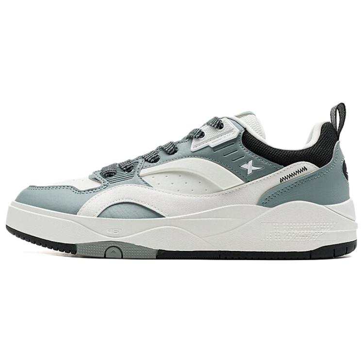XTEP Cushioning Height Increasing Low top Skateboard Shoes Men's Blue White Black