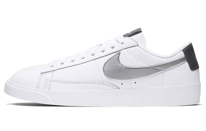 Nike Nike Blazer Low Le 'White Metallic Silver' Women's