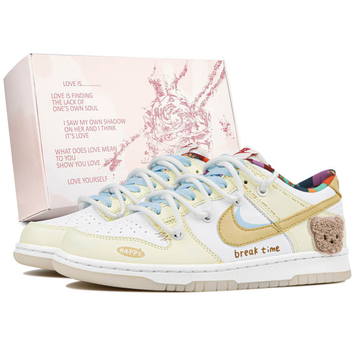 Nike Nike Dunk Low top Skateboard Shoes GS White Yellow