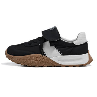 FEIYUE Slip-Resistant Abrasion-Resistant Low-top Skateboard Shoes Women's Black White