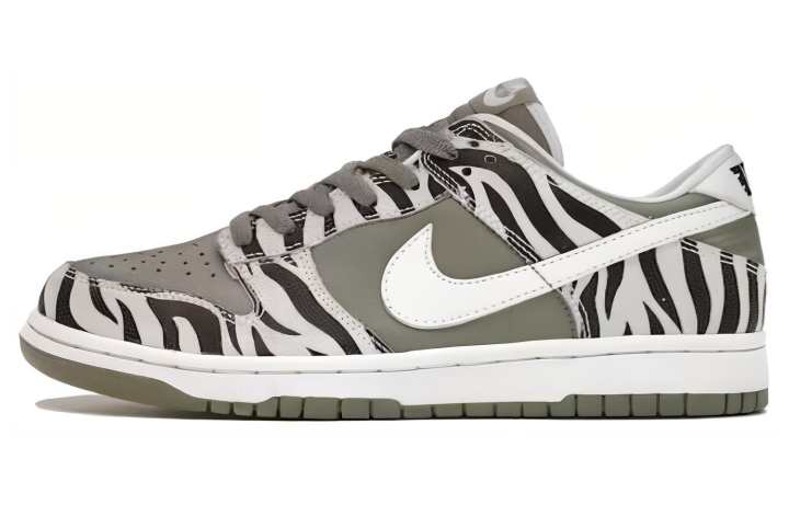 Nike Nike Dunk Low Daktari