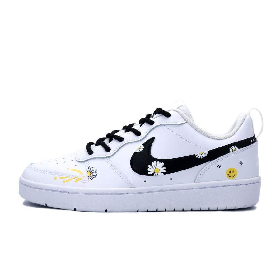 Nike Nike Court Borough Lightweight And Breathable Low top Skateboard Shoes GS Black White Yellow