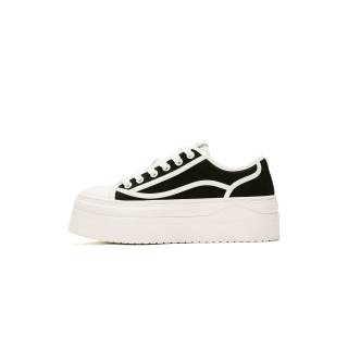 WANDER AROUND Slip Resistant And Breathable Low top Skateboard Shoes Women's Black