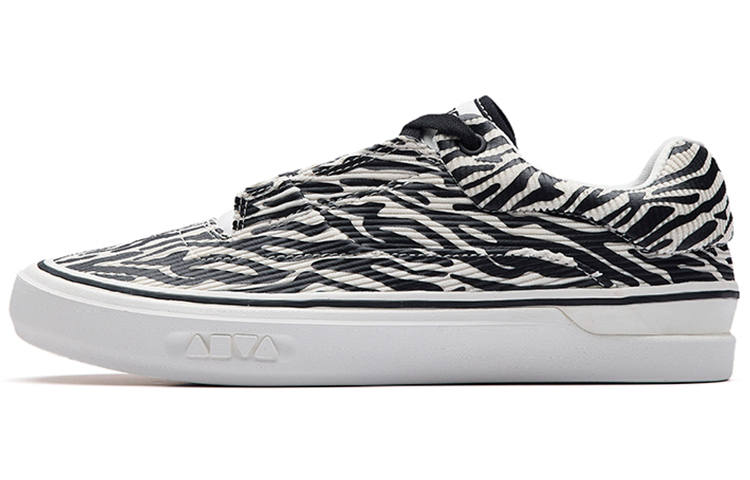 Anta Ao Li Abrasion Resistant Low top Skateboard Shoes Women's Black White