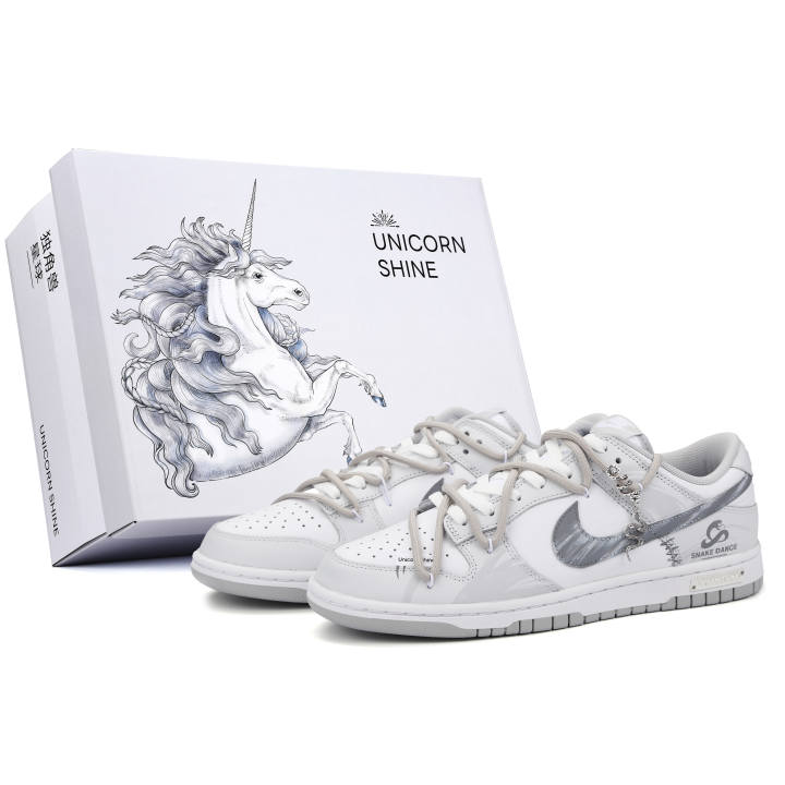 Nike Nike Dunk Silver Snake Dance Slip Resistant Abrasion Resistant Low top Skateboard Shoes Men's Silver