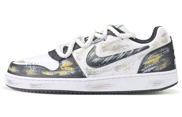 Nike Nike EBERNON Abrasion Resistant Low top Skateboard Shoes Men's Black Gold